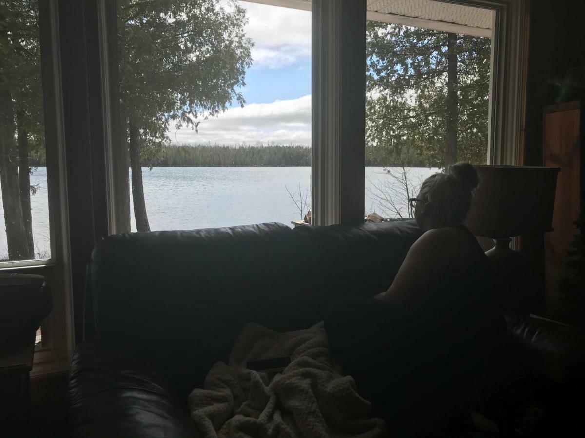 Lakefront Hope Lodge Miller Lake ภายนอก รูปภาพ